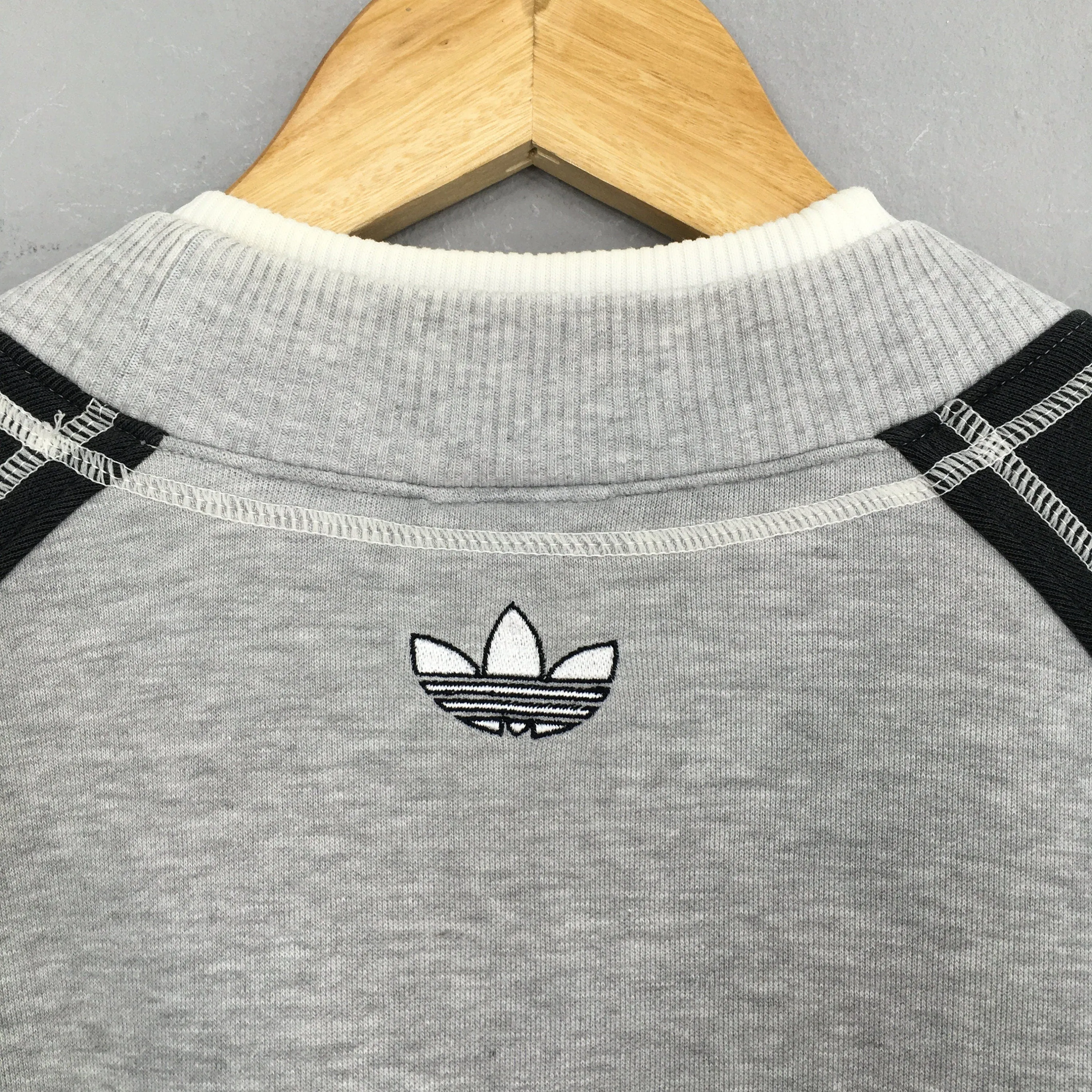 Adidas Trefoil Crewneck Pullover Large