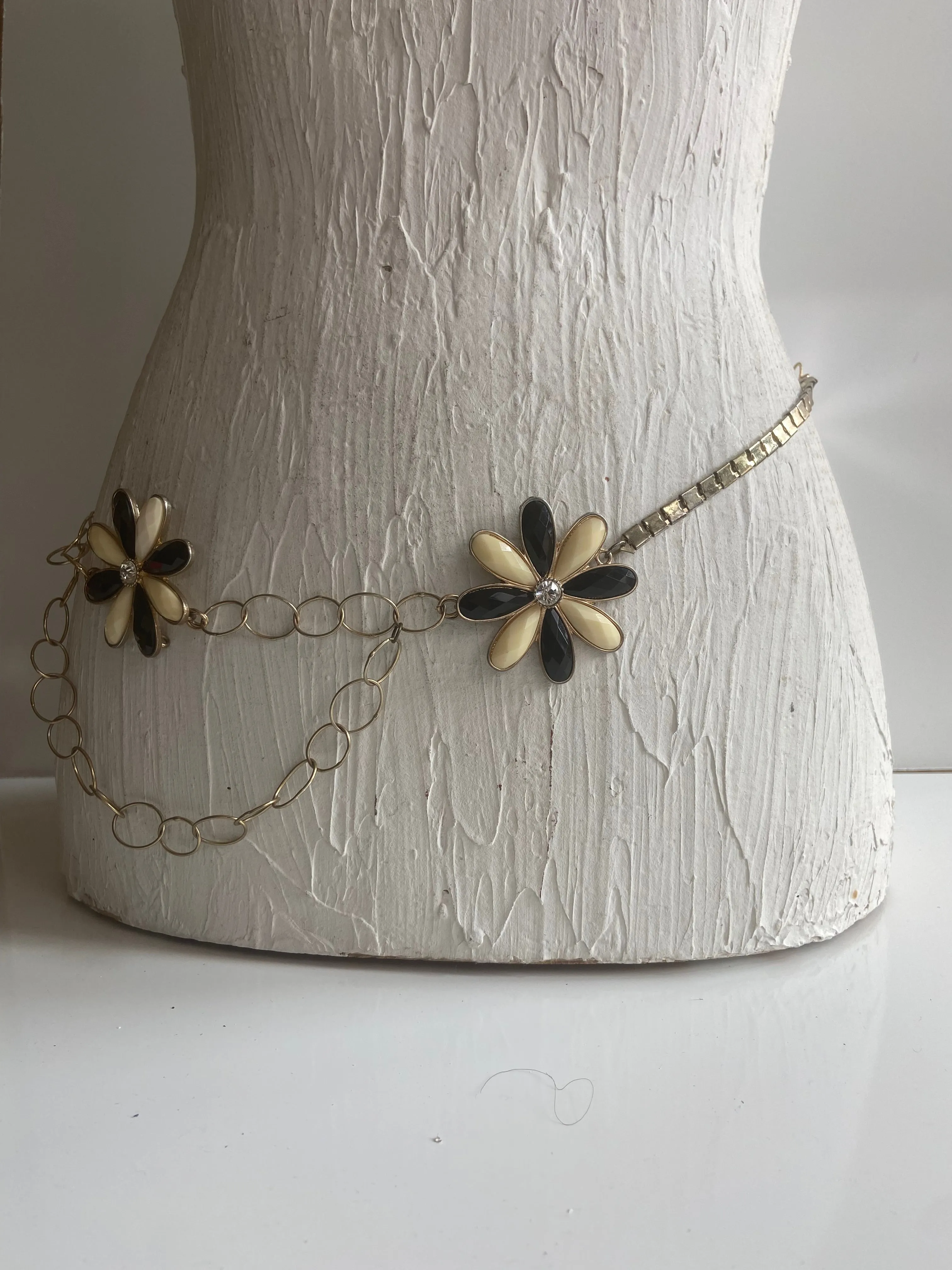 Flowers belt