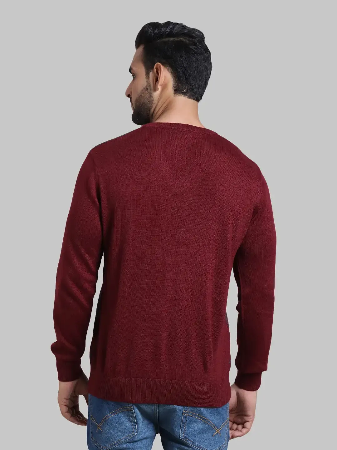 Men Maroon Tailored Fit Jacquard Acrylic Wool Blend Full Sleeve V Neck Collar Sweaters
