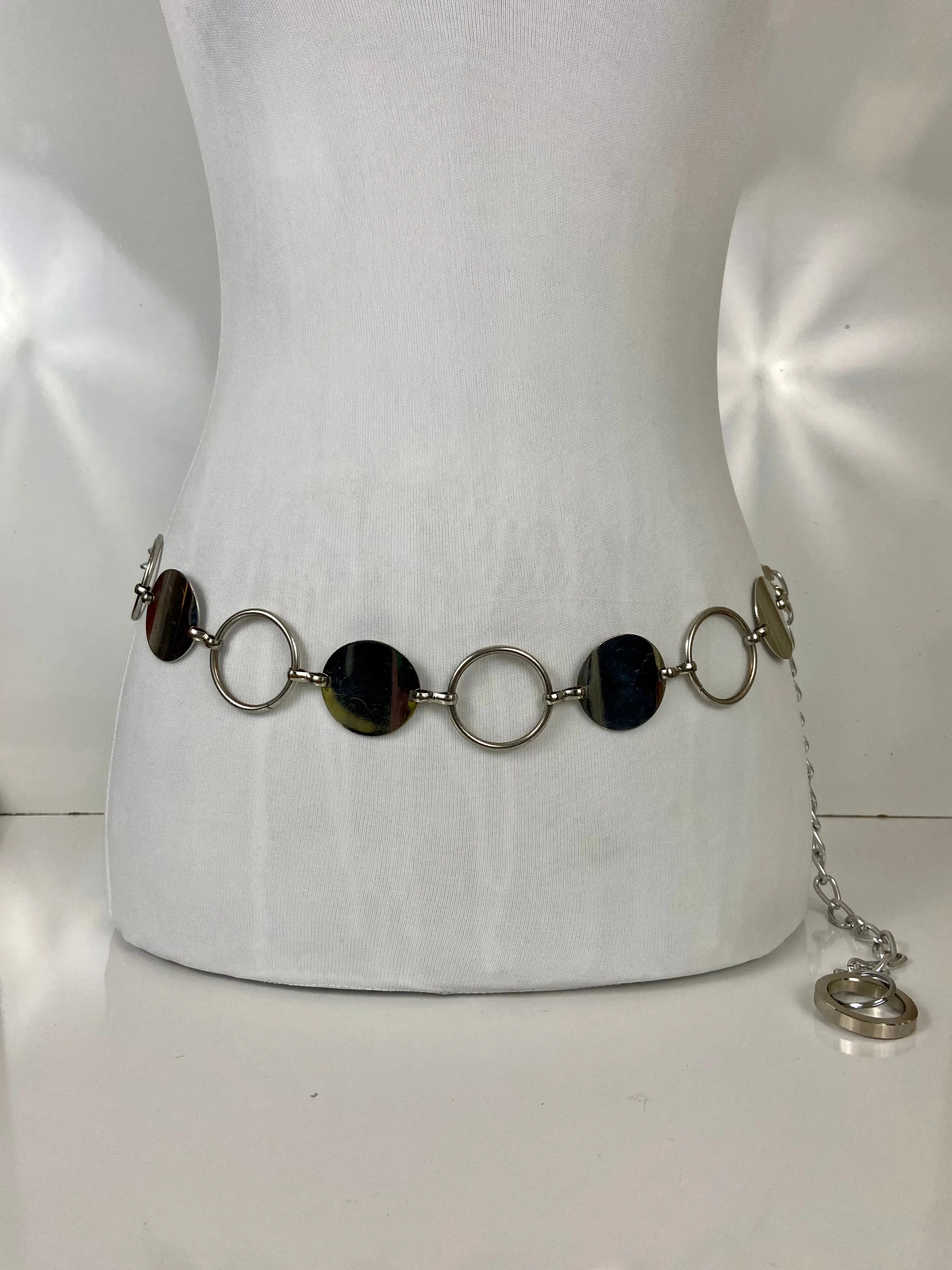 Metal circles belt