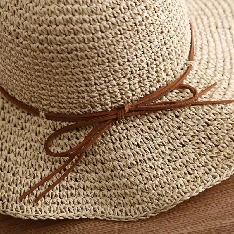 Women's Foldable Straw Beach Hat