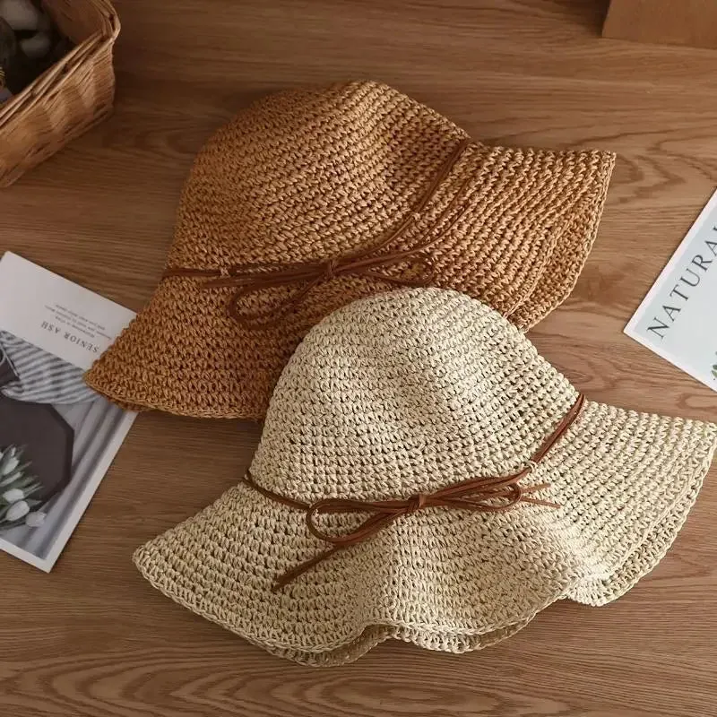 Women's Foldable Straw Beach Hat