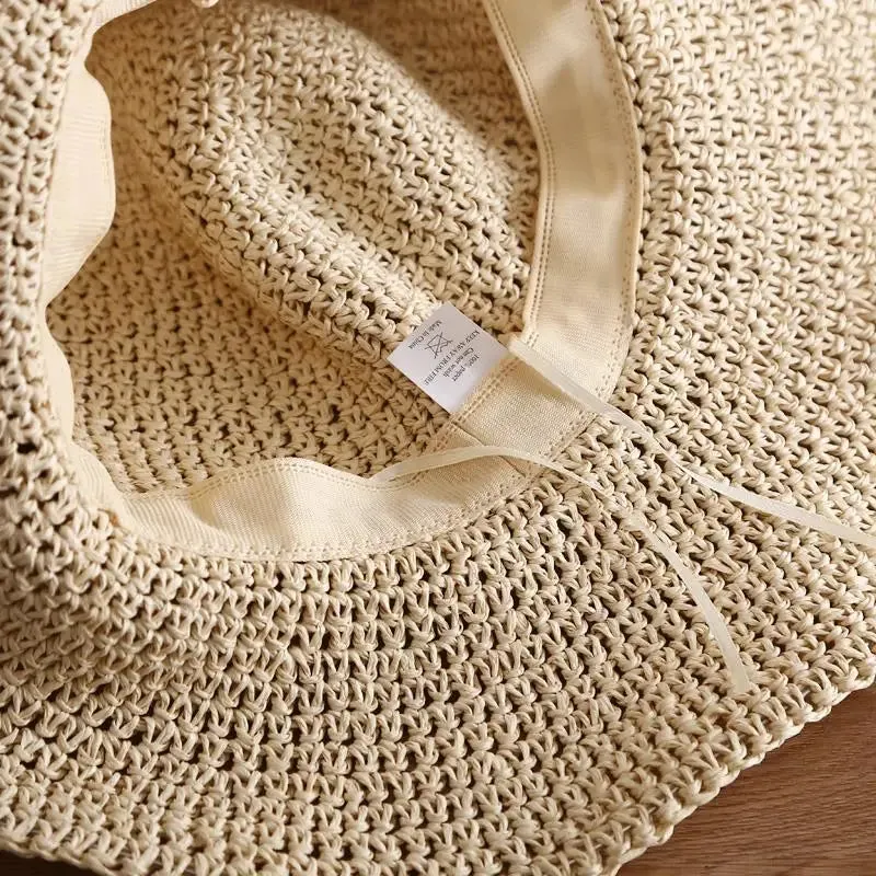 Women's Foldable Straw Beach Hat